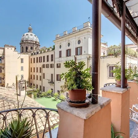 Apartment Campo De Fiori Baroque Rome