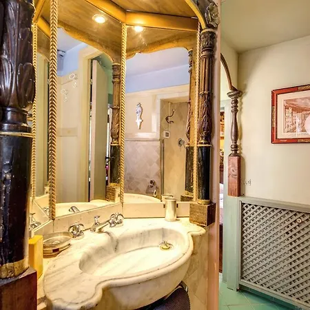 Campo De Fiori Baroque Apartment Rome