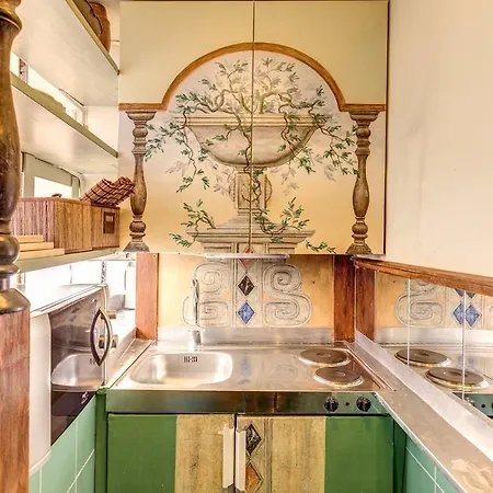 Campo De Fiori Baroque Apartment